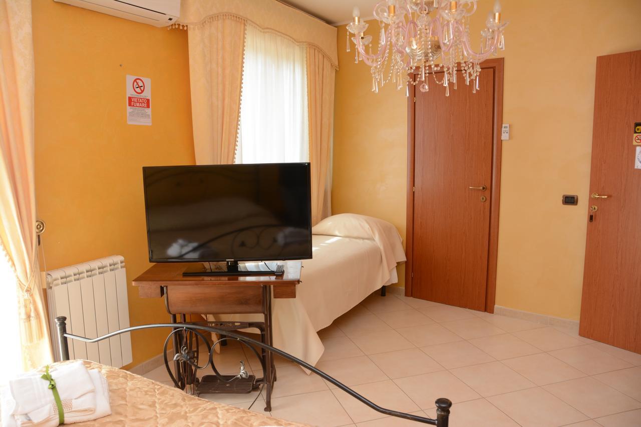 B&B Villa San Leonardo Mascali Exterior foto